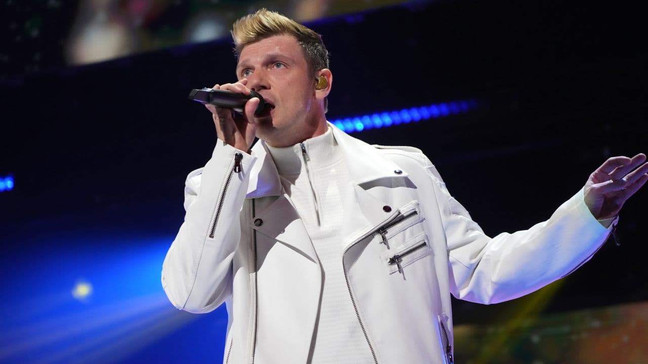 U akuzua për sulm seksual, këngëtari i njohur Nick Carter mohon gjithçka
