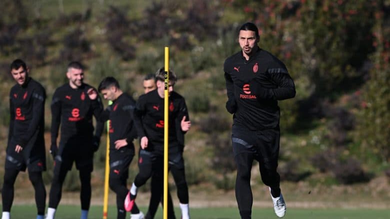 Ibrahimovic zhvillon stërvitje të plotë, gati për ndeshjen në fundjavë