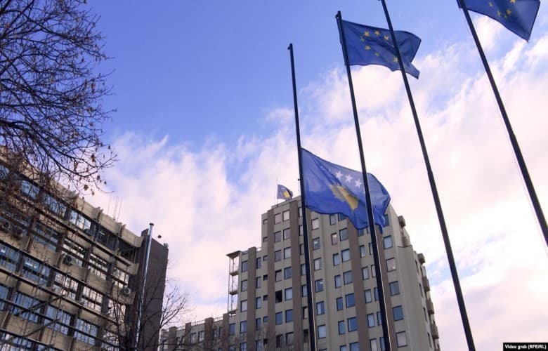 Solidarizim me Turqinë dhe Sirinë pas tërmeteve/ Kosova sot në ditë zie