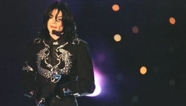 Sony dëshiron të blejë gjysmën e katalogut muzikor të Michael Jackson