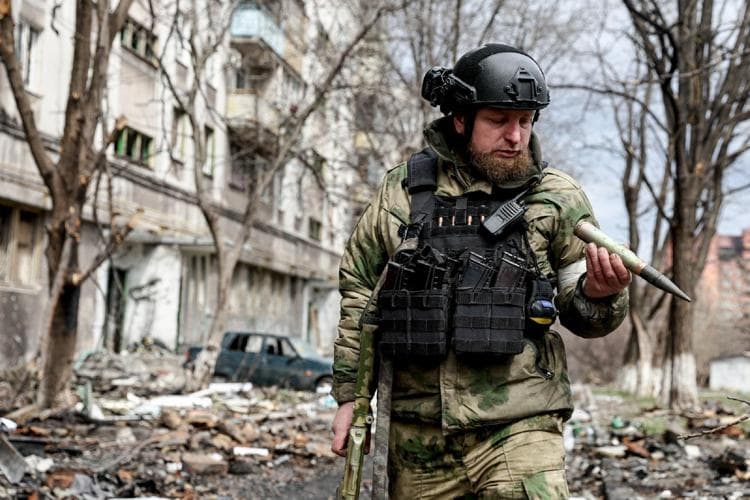 Ukraina, Estonia: Le të bëjmë si me vaksinat, BE të blejë armë