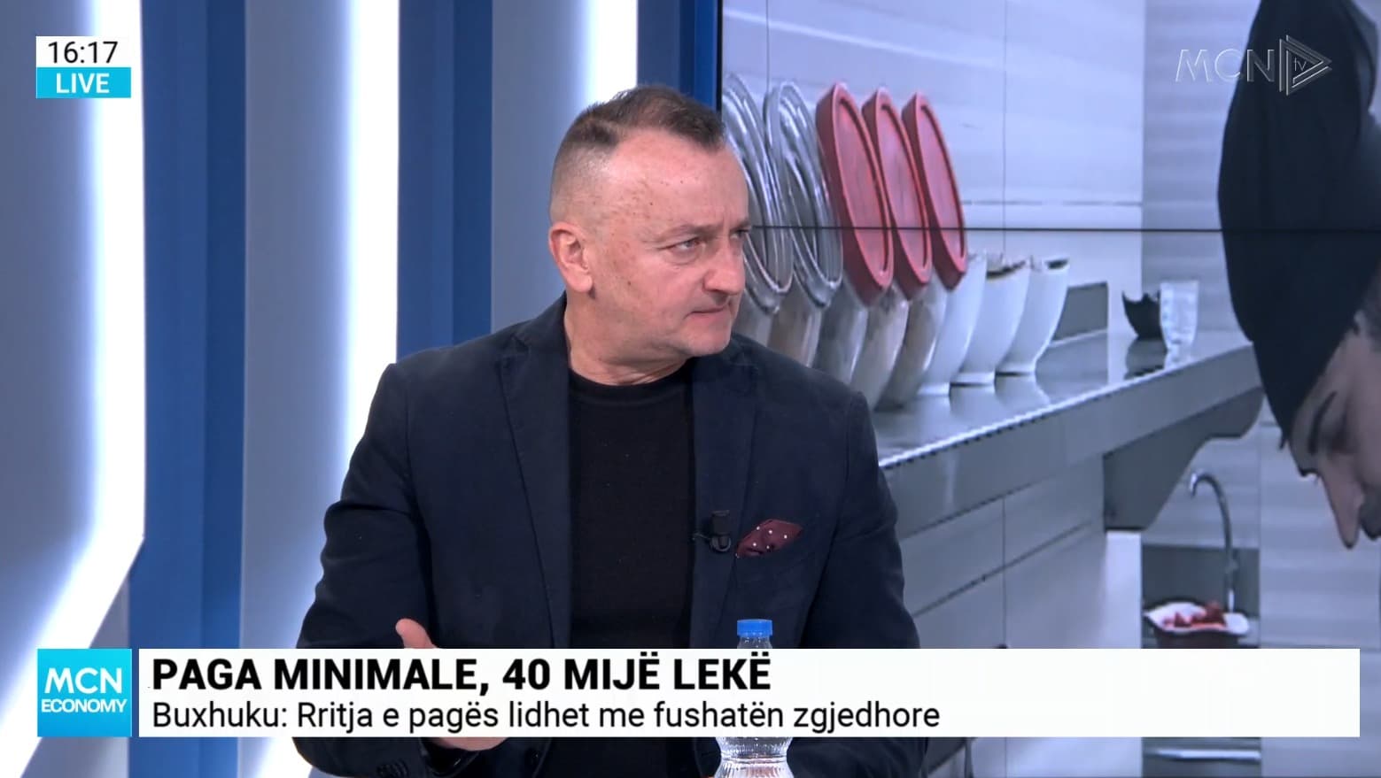 Rritja e pagës minimale, Buxhuku: Lidhet me fushatën, qeveria po prish rregullat e tregut të lirë