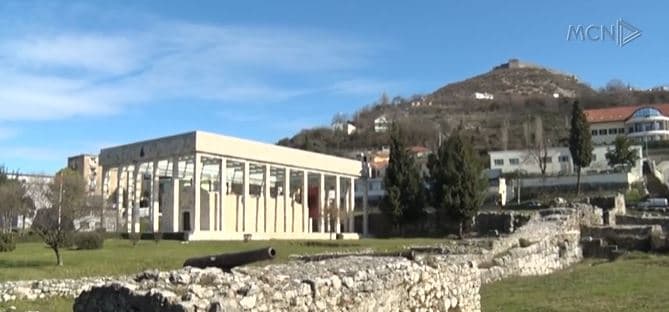 Memoriali i Skënderbeut trefishin vizitorët. Mungesa e infrastrukturës zbeh asetet e tjera historike
