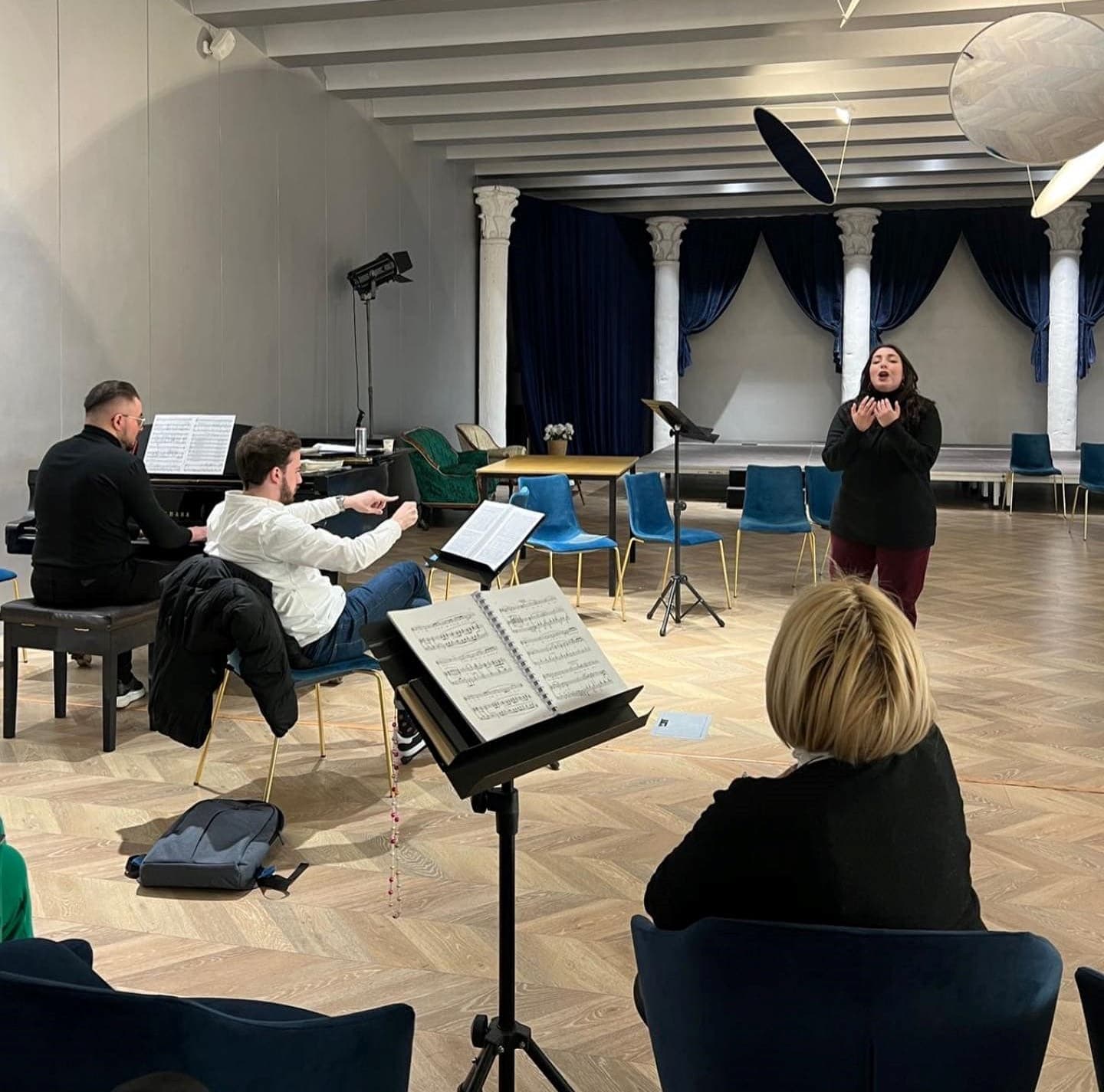  Koncert simfonik në TKOB/ “Dolci baci” nesër për Shën Valentinin