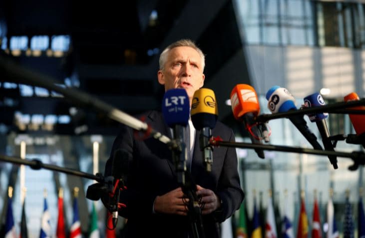 Shefi i NATO-s: Ukraina ka nevojë për më shumë armë për të fituar luftën