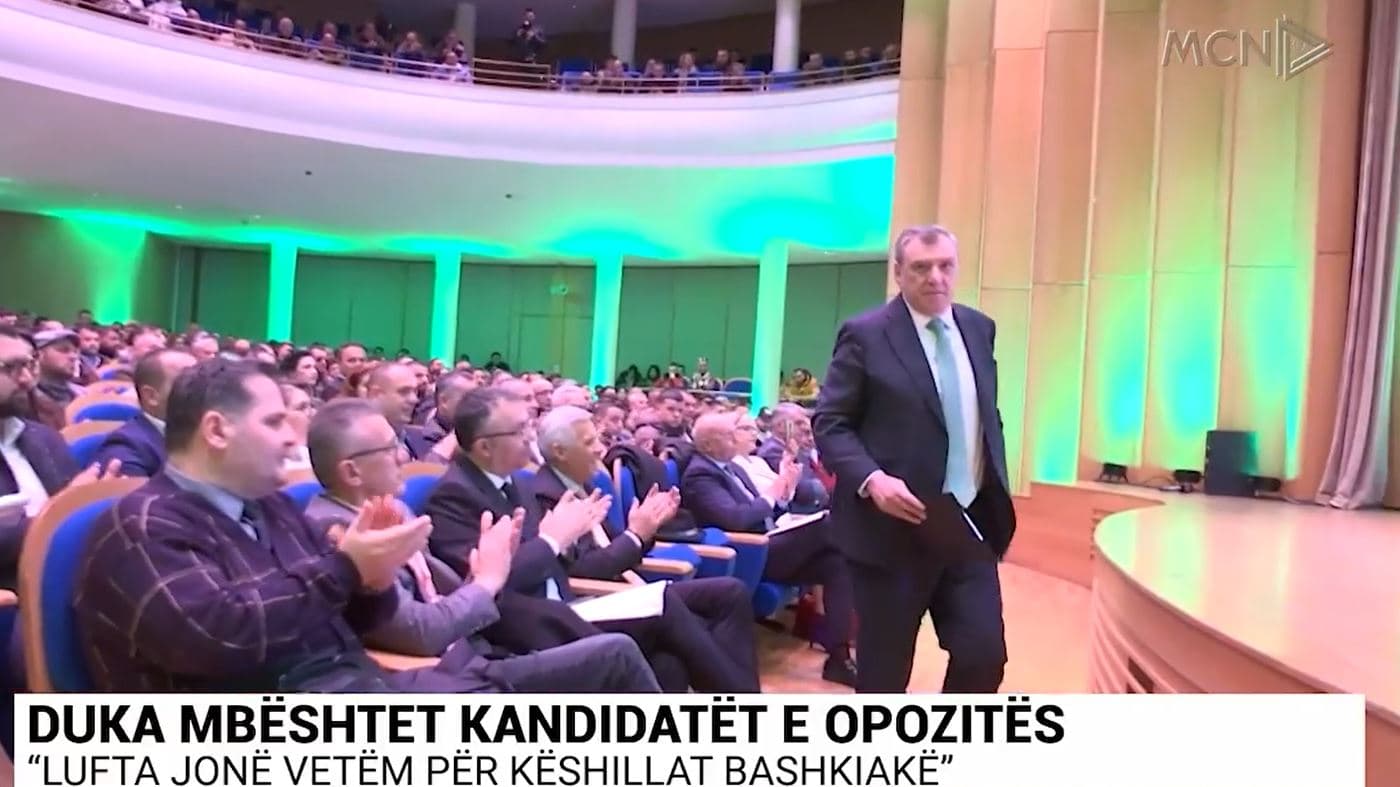 Duka mbështet kandidatët e opozitës/ “Lufta jonë vetëm për këshillat bashkiakë” (VIDEO)