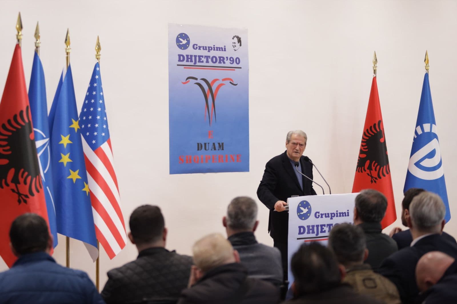     Berisha: Rama dhe Kim morën pjesë në skemën e gjobëvënies të McGonigal ndaj biznesmenëve, Kongresi dhe FBI të hetojnë