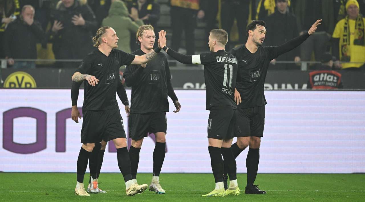 Fitorja e tetë radhazi, Dortmund arrin Bayern Munich në krye