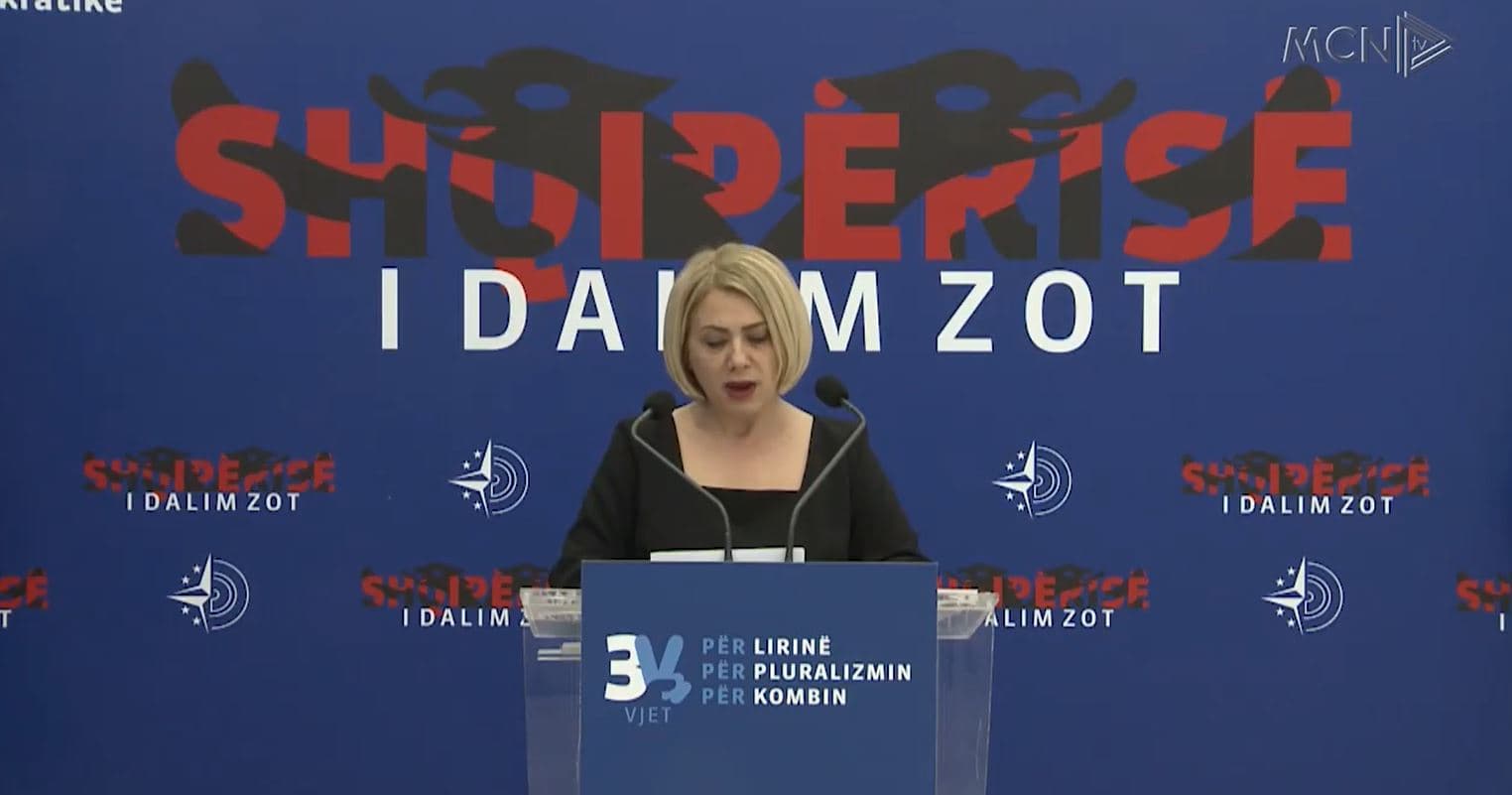 Mësues pa diplomë mësuesie. Malaj: Sistemi në krizë, ka mungesa të theksuara