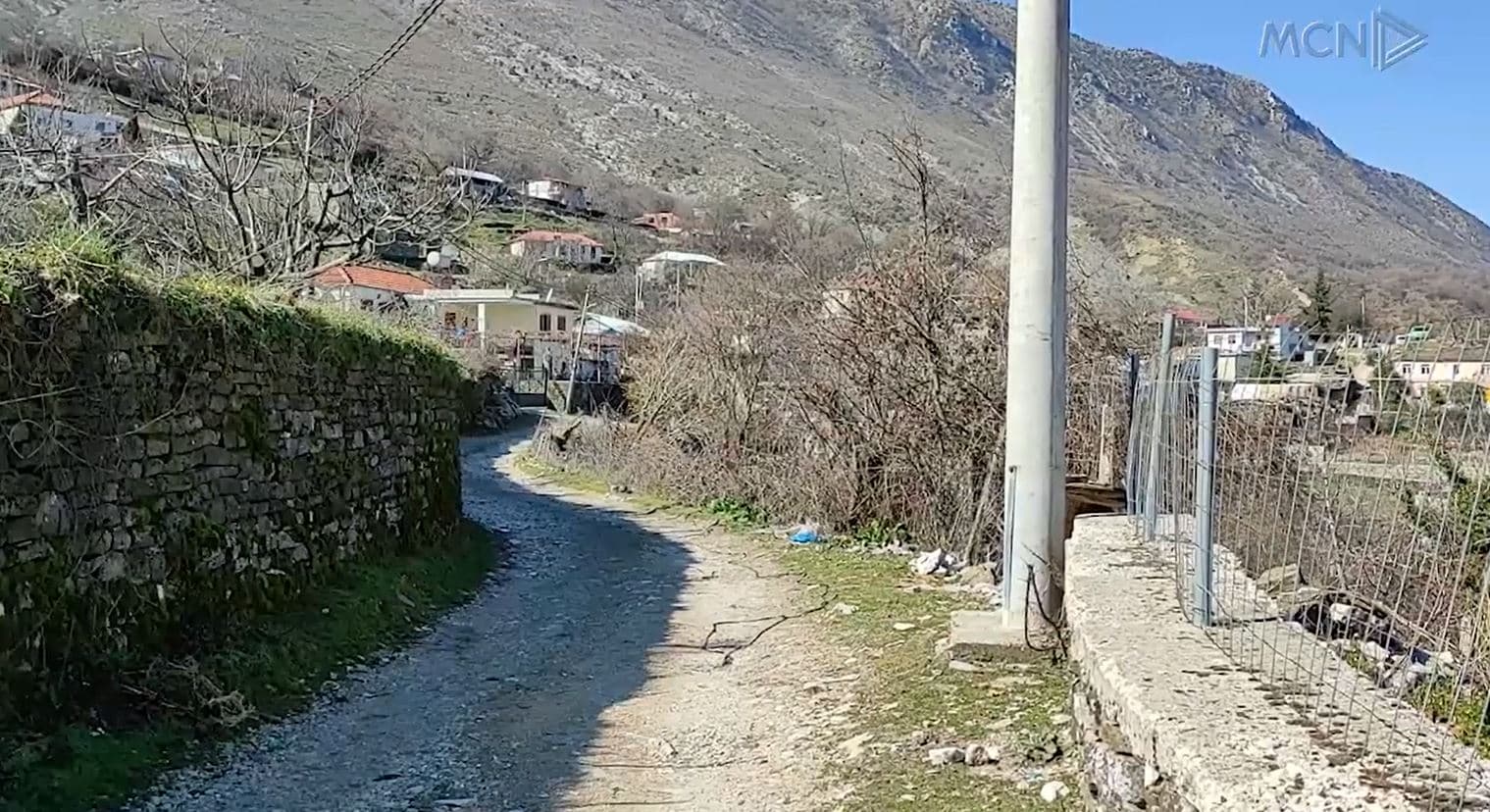 Mashkullora e boshatisur nga të rinjtë/ Në fshat jetojnë 150 familje, kryesisht të moshuar