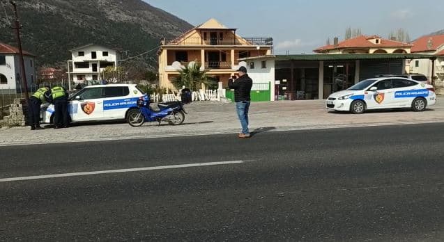 Aksident në aksin Lezhë-Shkodër/ Plagoset rëndë drejtuesi i motorçikletës