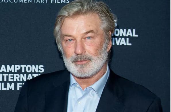 Alec Baldwin fiton çështjen 'Rust', deklarohet i pafajshëm