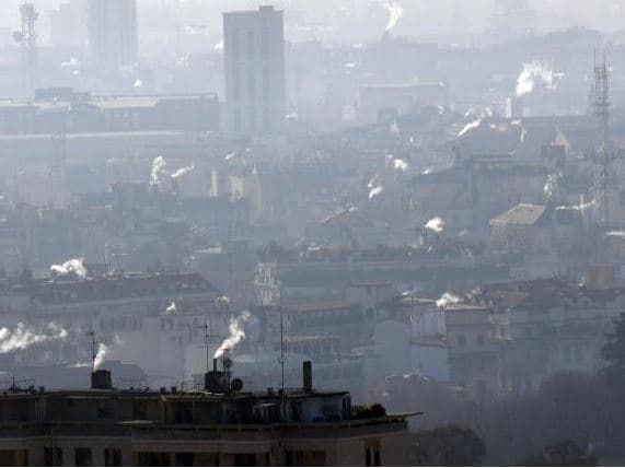 Itali/ Një qytetar hedh në gjyq komunën e Milanos: U sëmura për shkak të ajrit të ndotur