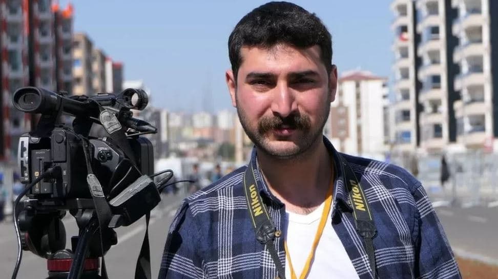 Gazetarët turq arrestohen pas raportimeve për tërmetin