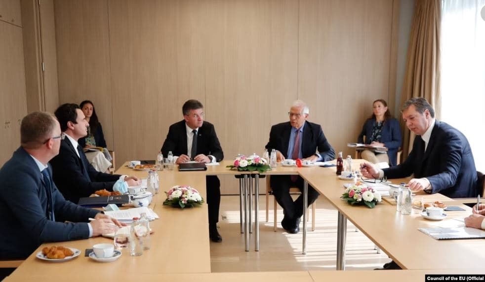 Dialogu Kosovë-Serbi, Kurti dhe Vuçiç takohen sot në Bruksel