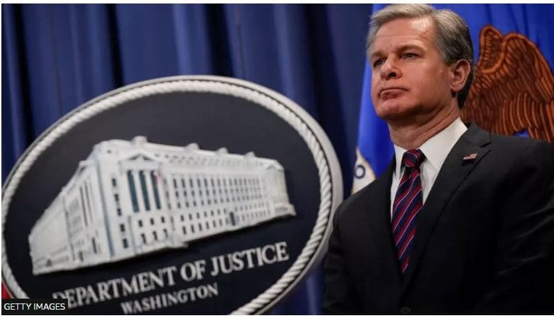 Shefi i FBI-së: Covid-19 doli nga një laborator në Kinë