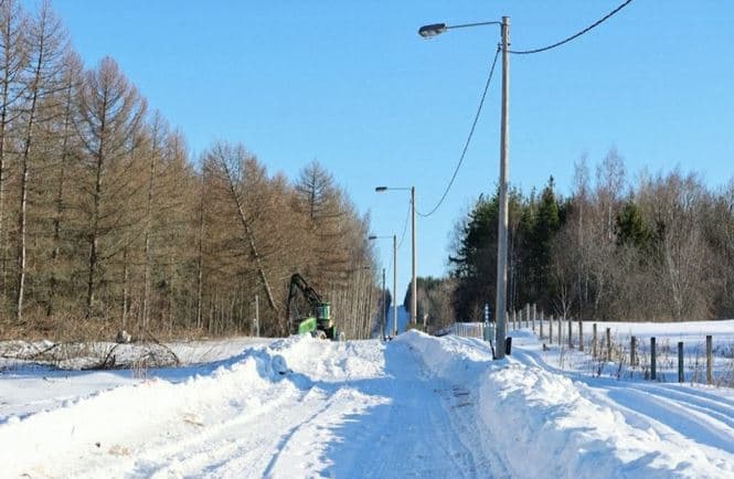 Finlanda fillon ndërtimin e barrierës përgjatë kufirit rus