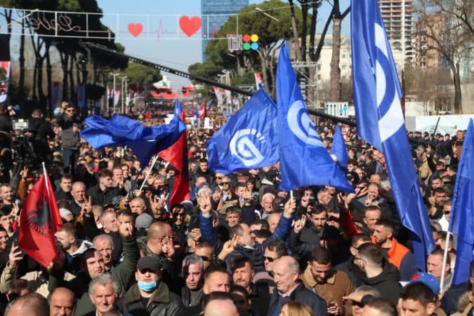 Sot vendimi i gjykatës dhe protesta e opozitës!