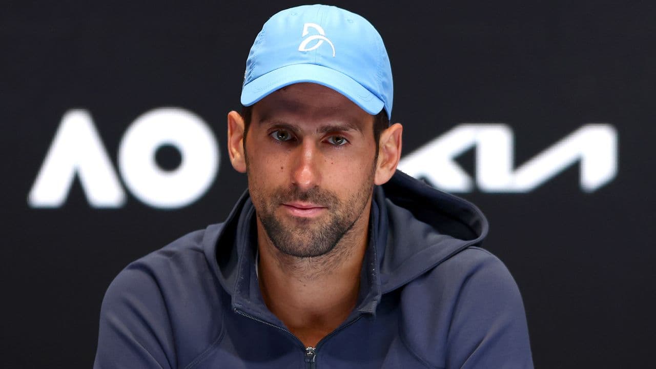 Novak Gjokoviç tërhiqet nga turneu, shkak debati për vizat
