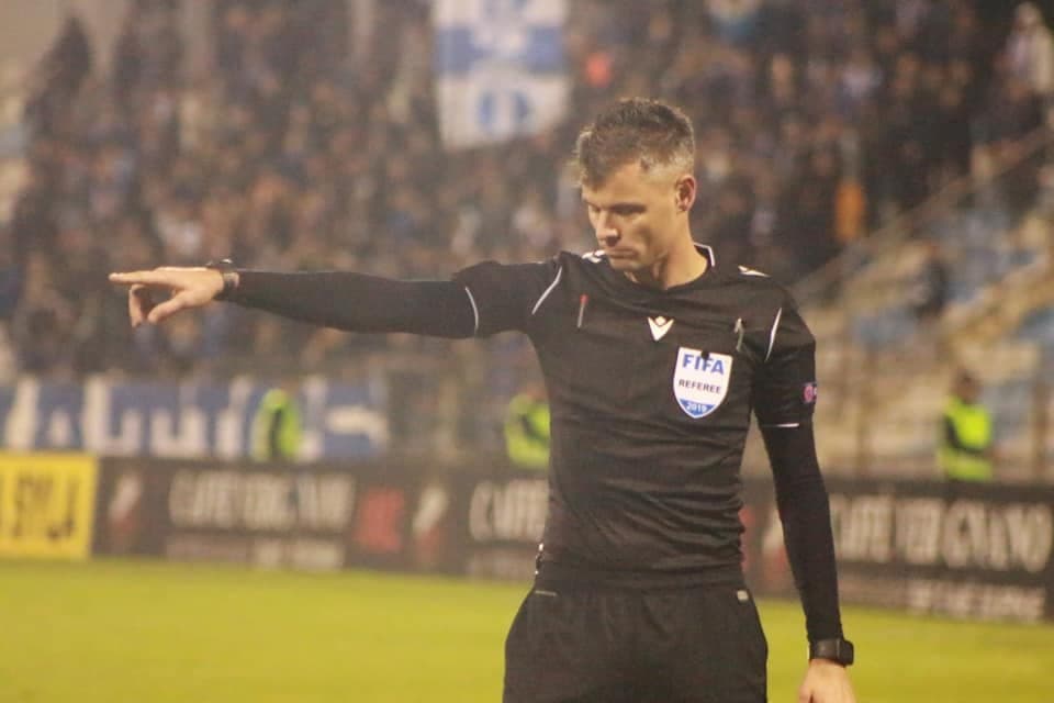 Katër arbitrat shqiptarë do të vendosin drejtësi në ndeshjen e Conference League