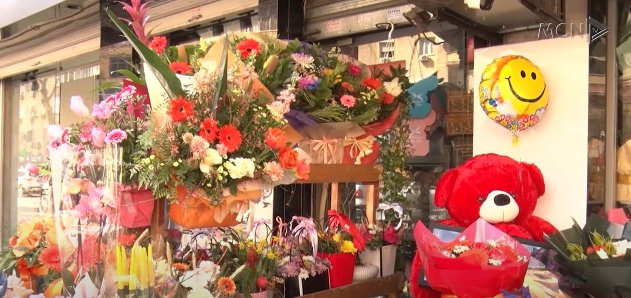 Bie me 30% importi i luleve. Kriza ekonomike frenon blerjet, shitjet vetëm për festa