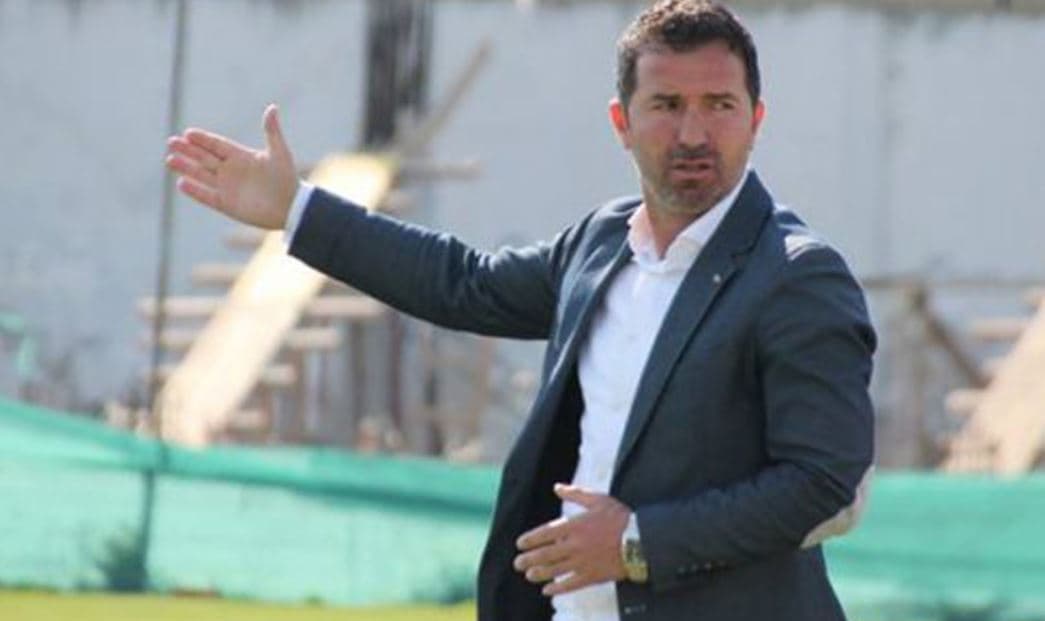Kriza te Laçi, klubi vendos për trajnerin Mezani