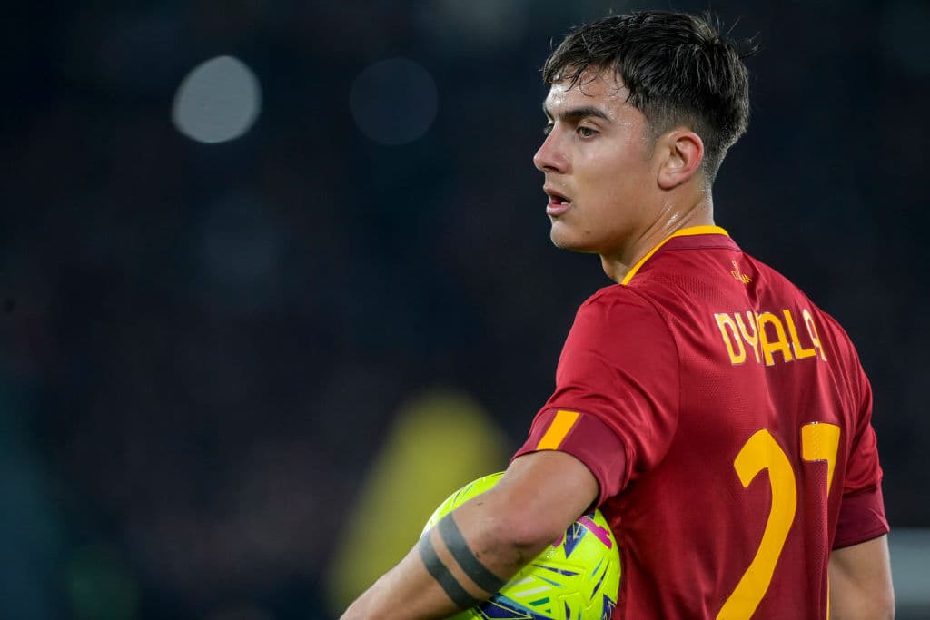 Barcelona mendon për Dybalan 