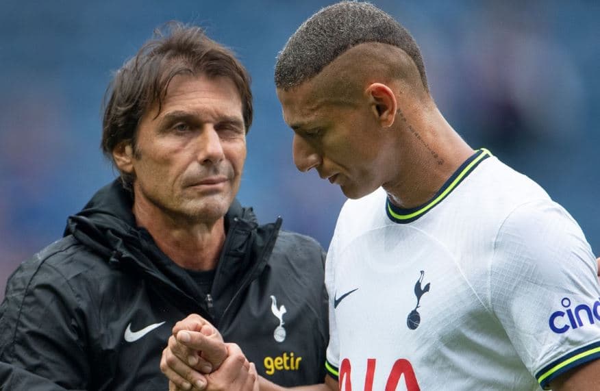 Eliminimi nga Champions League, sulmuesi sulmon trajnerin Conte: Nuk mund të luanim kështu