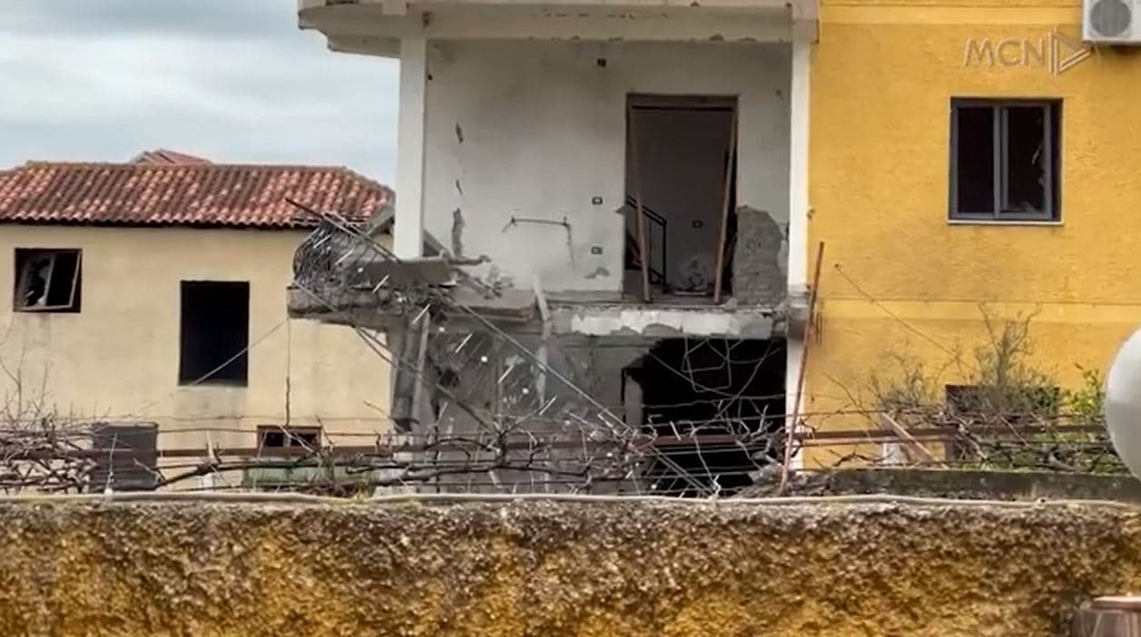 Dëshmojnë mbi 10 persona/ Shpërthimi në Kurbin, kamerat e sigurisë jashtë funksionit (VIDEO)