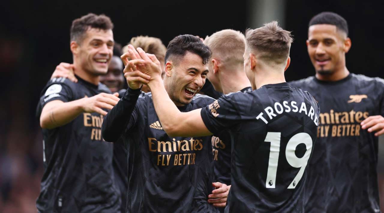 Arsenali nuk di të ndalet, zhgënjen Manchester United (VIDEO)