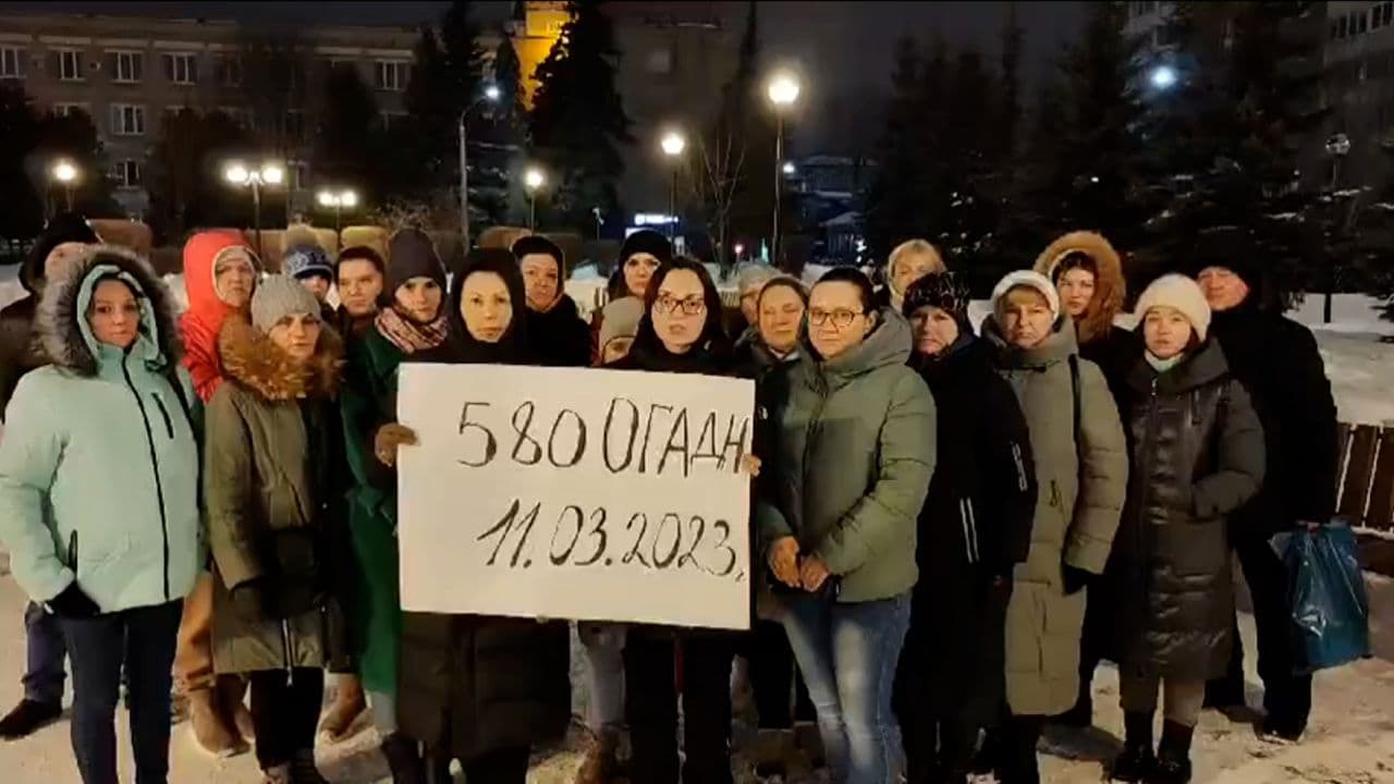 Gratë ruse protestojnë kundër Putin: Mos i dërgo burrat dhe djemtë tanë në luftë