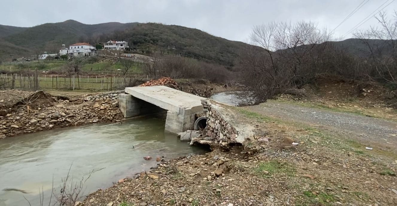 Shembet ura elektorale në Berzane të Lezhës, izolohen 6 familje në këtë zonë