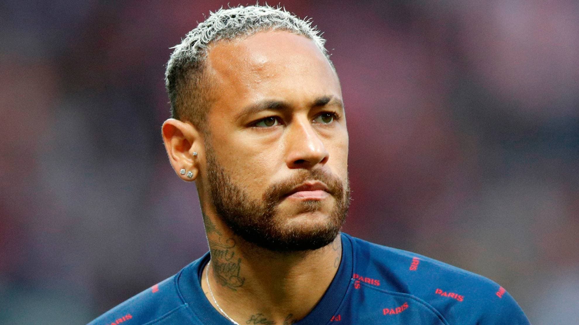 Neymar synon tërheqjen tek Parisi