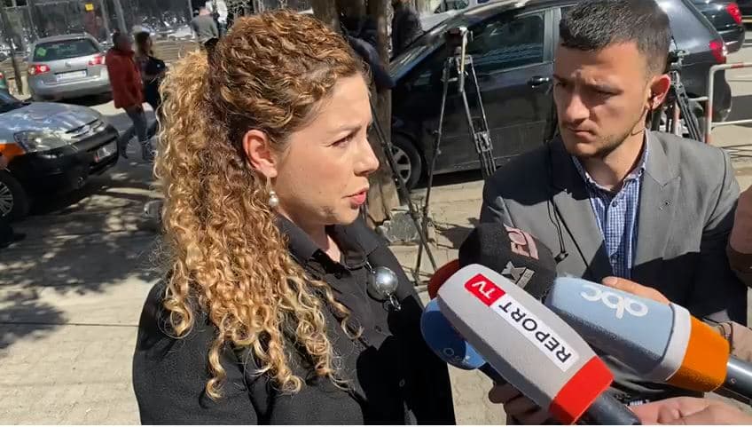 Pronat e ushtrisë/ Olta Xhaçka thirret në SPAK: Nuk e kam shkelur ligjin!