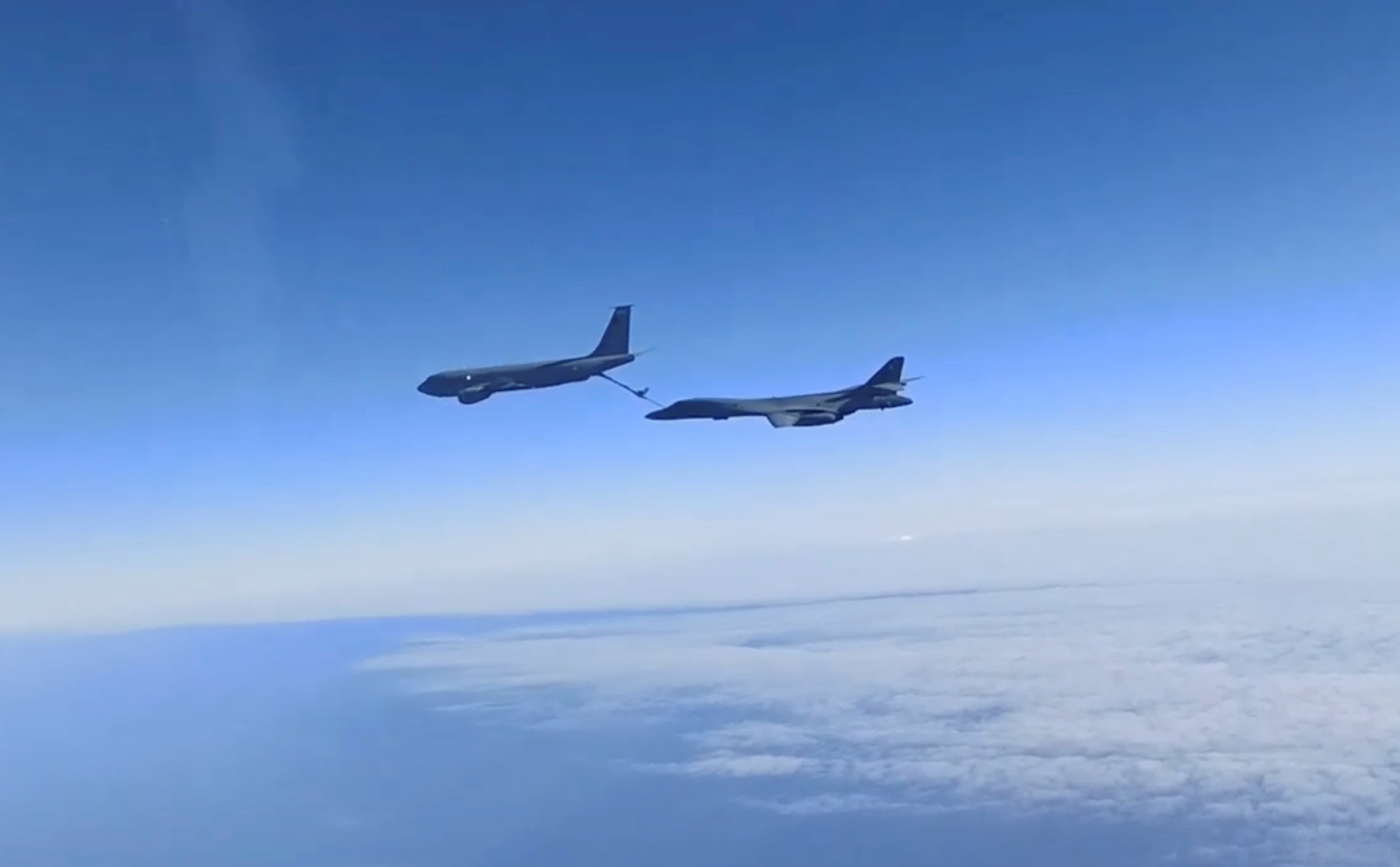 Avionët luftarakë rusë rrëzojnë një dron amerikan mbi Detin e Zi
