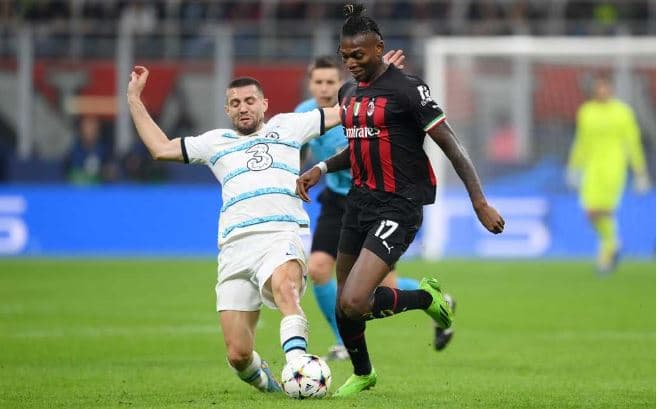 Milani mendon për merkaton, kuqezinjtë në bisedime me Kovacic