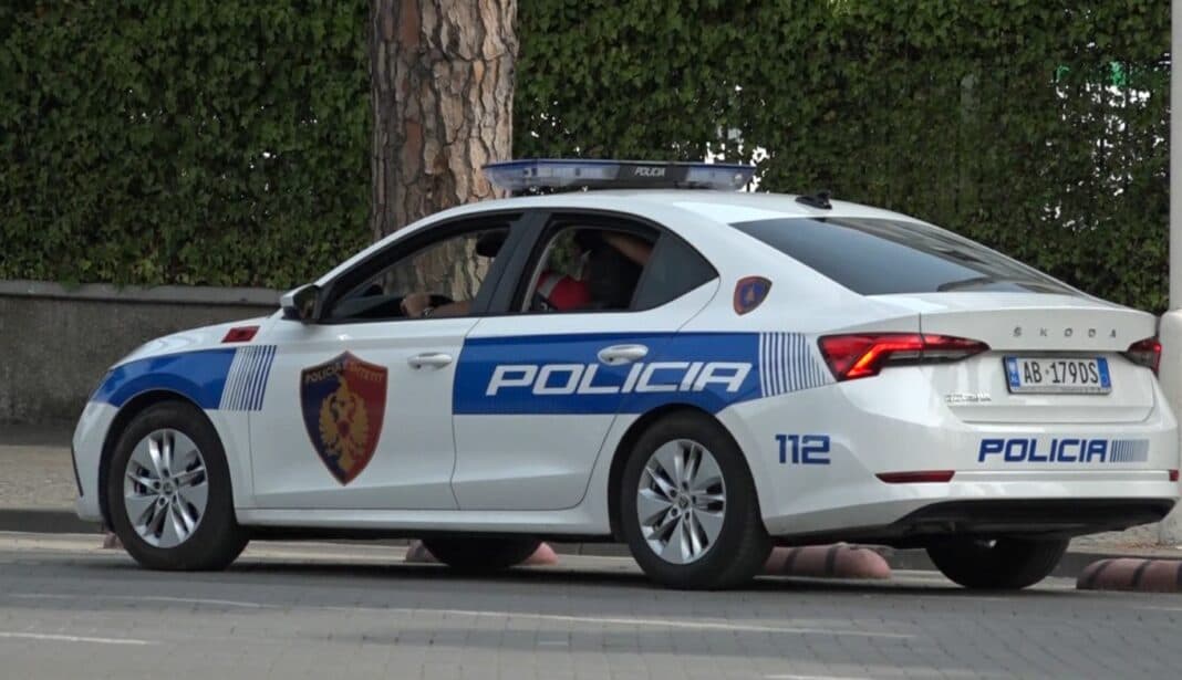 Vjedhje, dhunë në familje, dhe kundërshtim të forcave të policisë, arrestohen 3 persona në Durrës