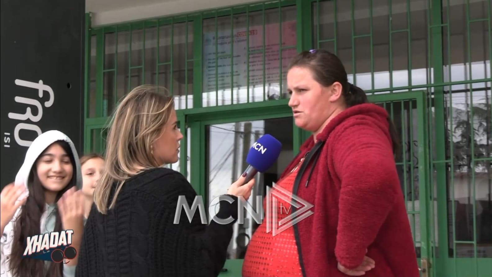 Dy shkolla në Tiranë, burim aksidentesh për nxënësit