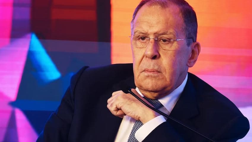 Lavrov: Çdo incident mes fuqive bërthamore është i rrezikshëm