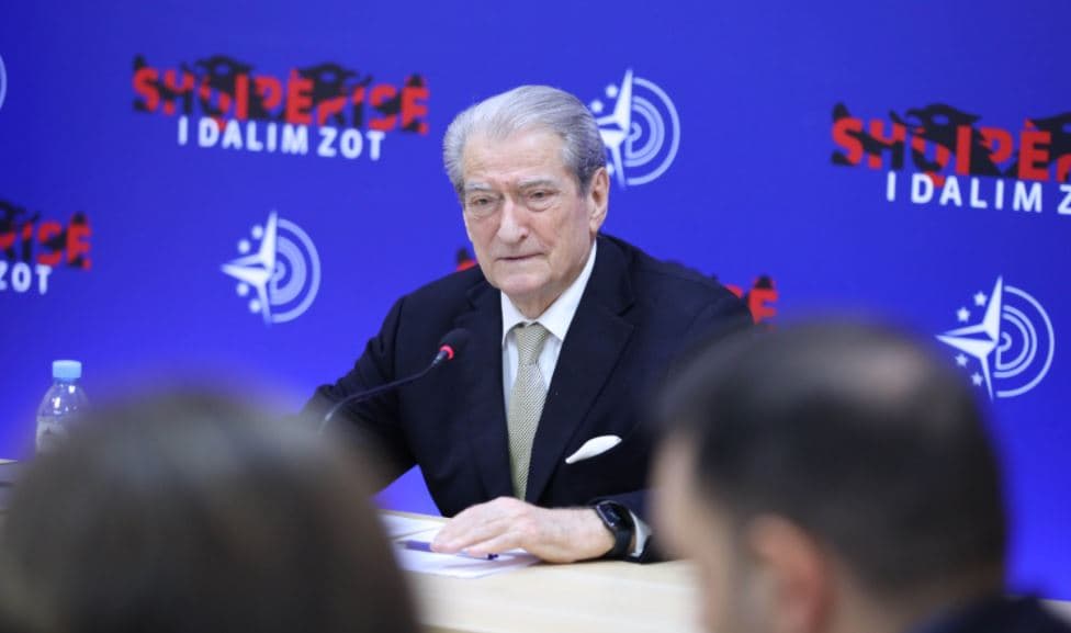 Porti i Durrësit/ Berisha: Presidenti kërkoi të tërheqë NATO-n në këtë aferë
