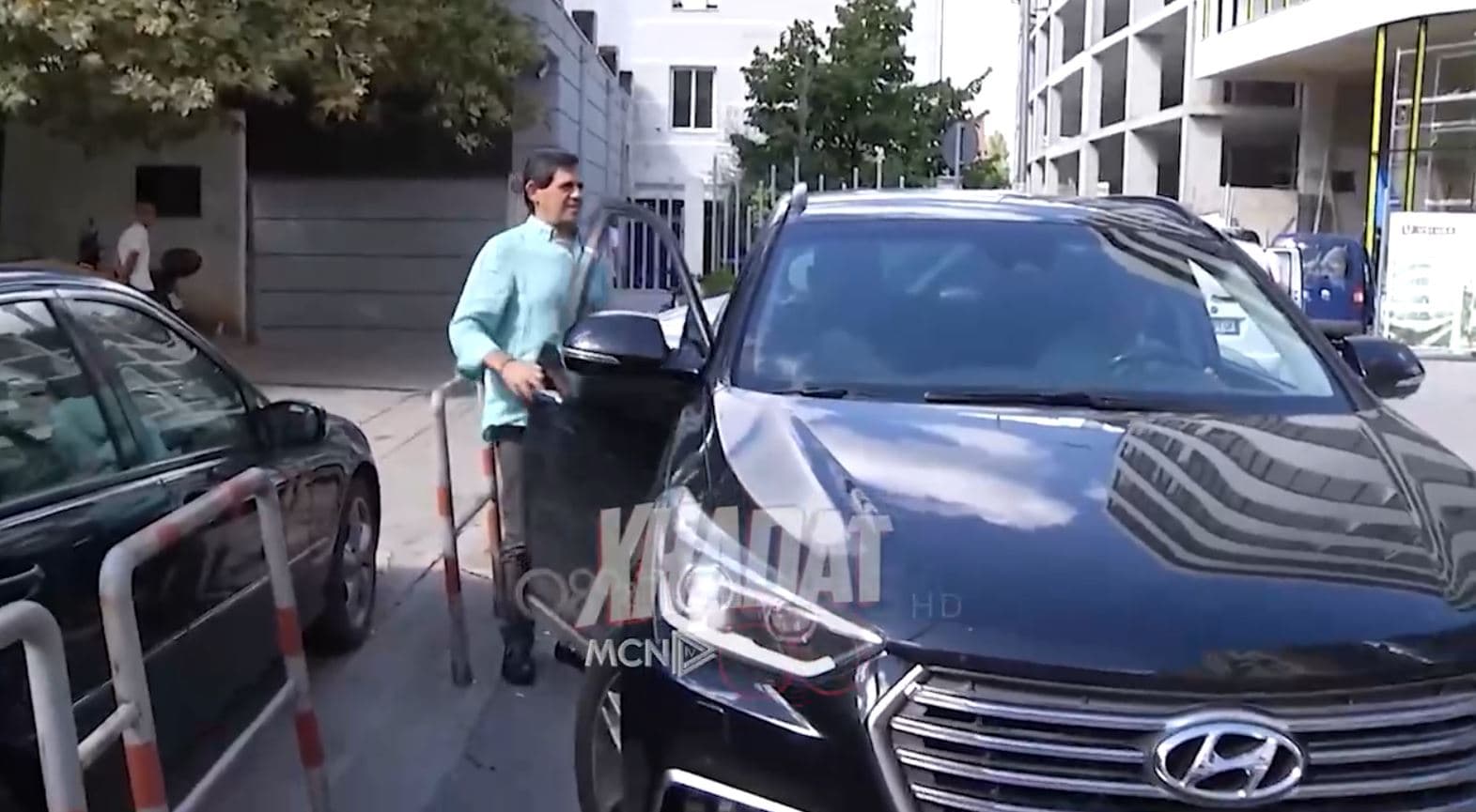 Xhadat- Bashkia Kamëz 314 milionë lekë për blerje dhe marrje makinash me qira për administratën