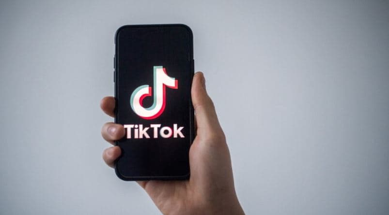 Londra ndalon përdorimin e TikTok për ministrat dhe nëpunësit civilë