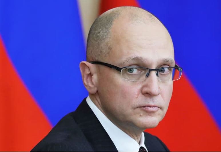 Kremlini: Mos përdorni iPhone, Perëndimi mund t’ju shikojë