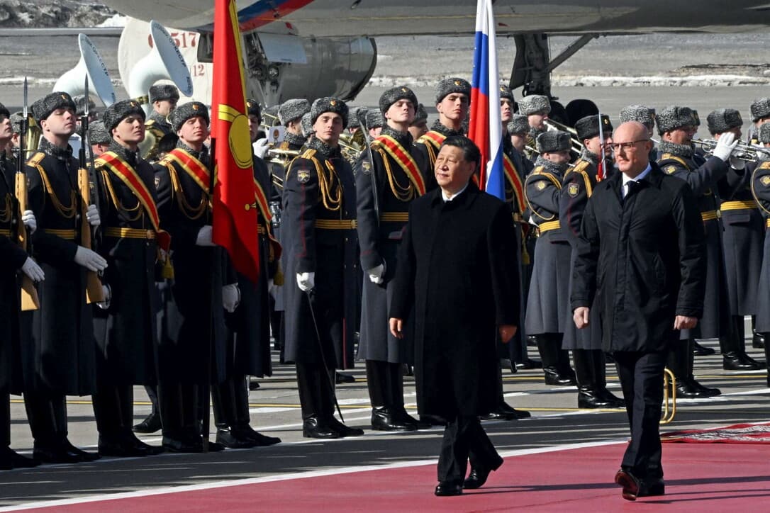 Xi Jinping nga Moska: Kina është e gatshme të mbikëqyrë rendin botëror me Rusinë