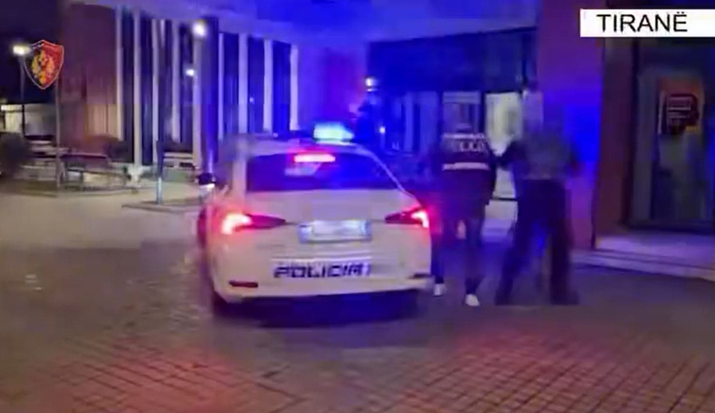 Kanos familjarët me armë, pranga 41-vjeçarit në Tiranë
