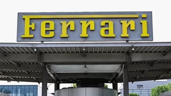 “Ferrari” viktimë e një sulmi kibernetik që synonte të dhënat e klientëve