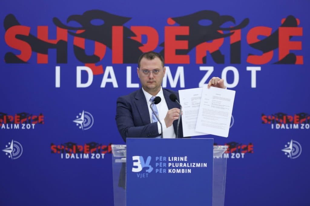 Falimenti, Hoxha thirrje SPAK dhe organeve të drejtësisë: Të hetohen tenderat korruptivë të Bashkisë Vorë