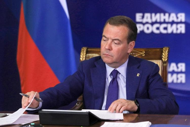 Medvedev: Armët në Ukrainë, afrojnë apokalipsin bërthamor