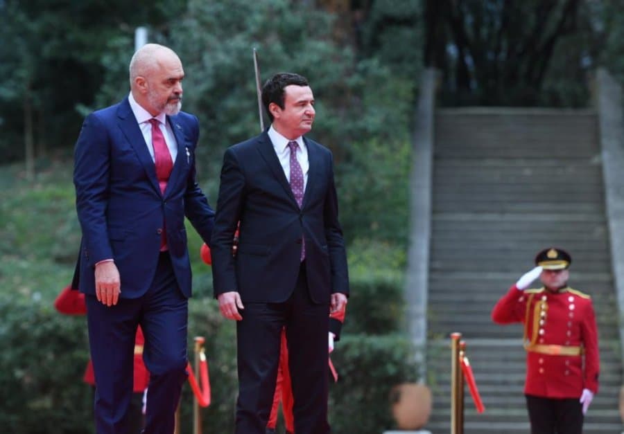 Kurti të dielën në Tiranë, takim me Ramën dhe Nikollën