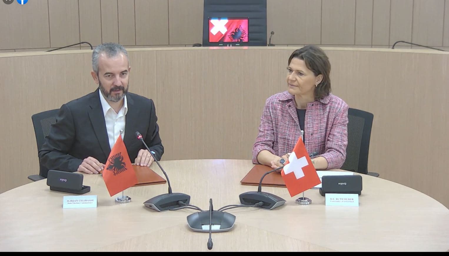    Zvicra financon KQZ-në me 1.2 milionë euro për transparencën zgjedhore (VIDEO)